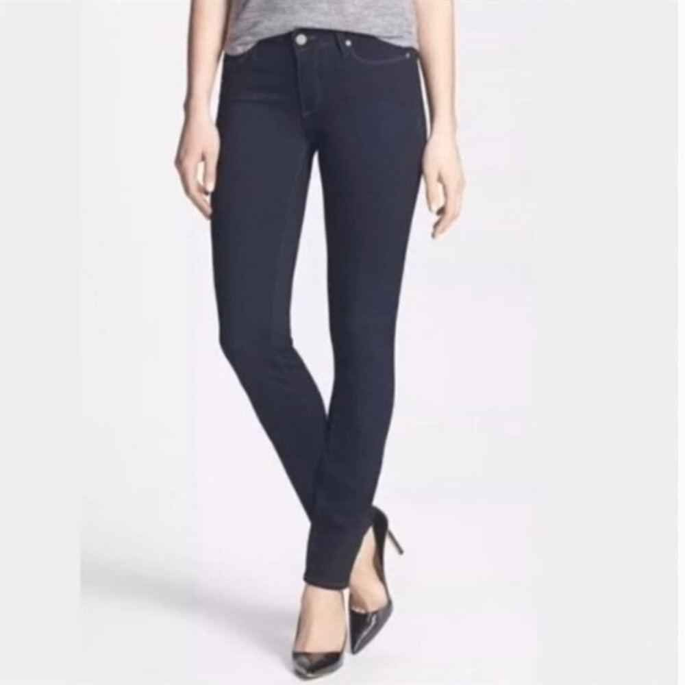 NWOT Paige Skyline Skinny Armstrong Dark Wash Size 25 x 30 Rise 8